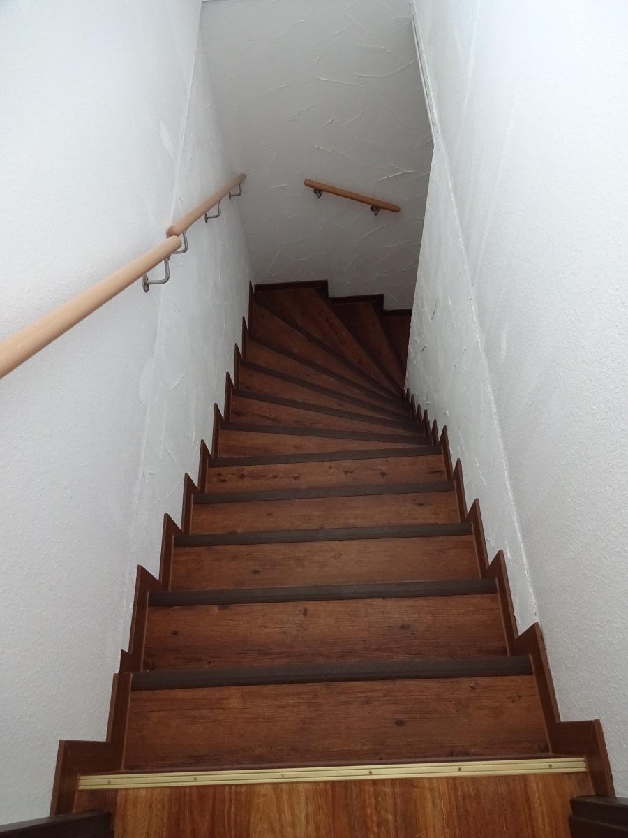 treppe j1